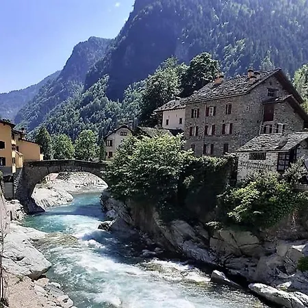 Ground Floor With Garden *