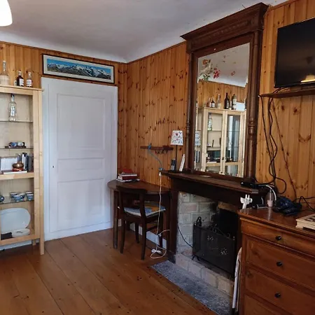 Apartamento Ground Floor With Garden