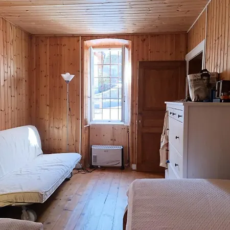 Appartement Ground Floor With Garden