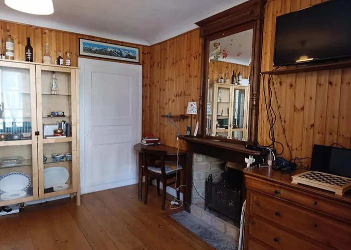 דירה Ground Floor With Garden